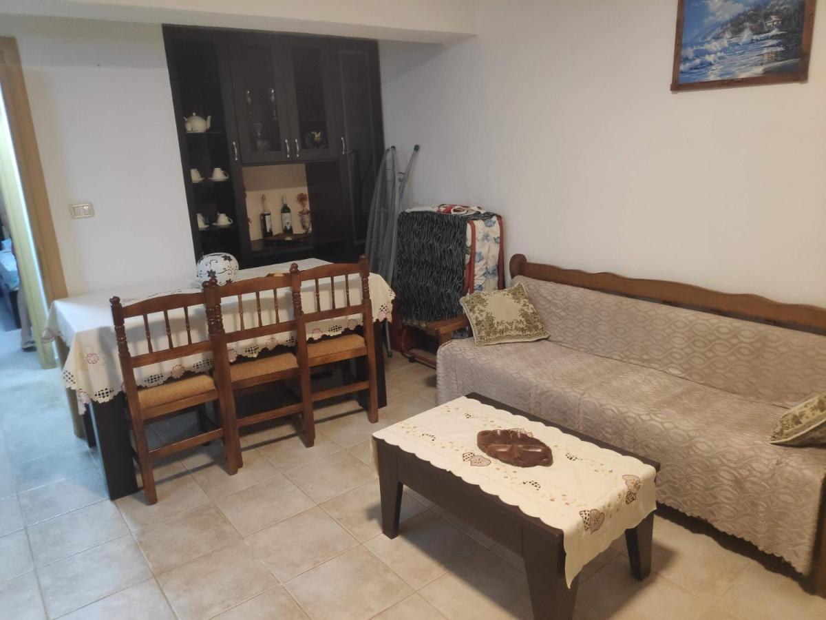 Zani Apartment Саранде Екстериор снимка